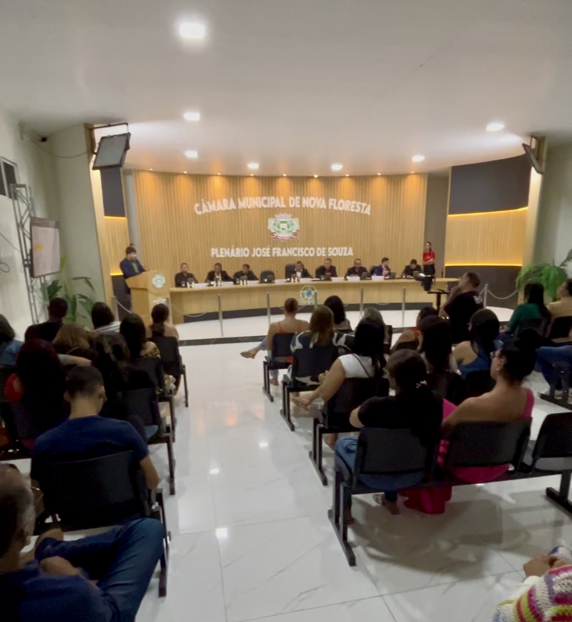 6° Sessão Ordinária na Câmara Municipal de Nova Floresta
