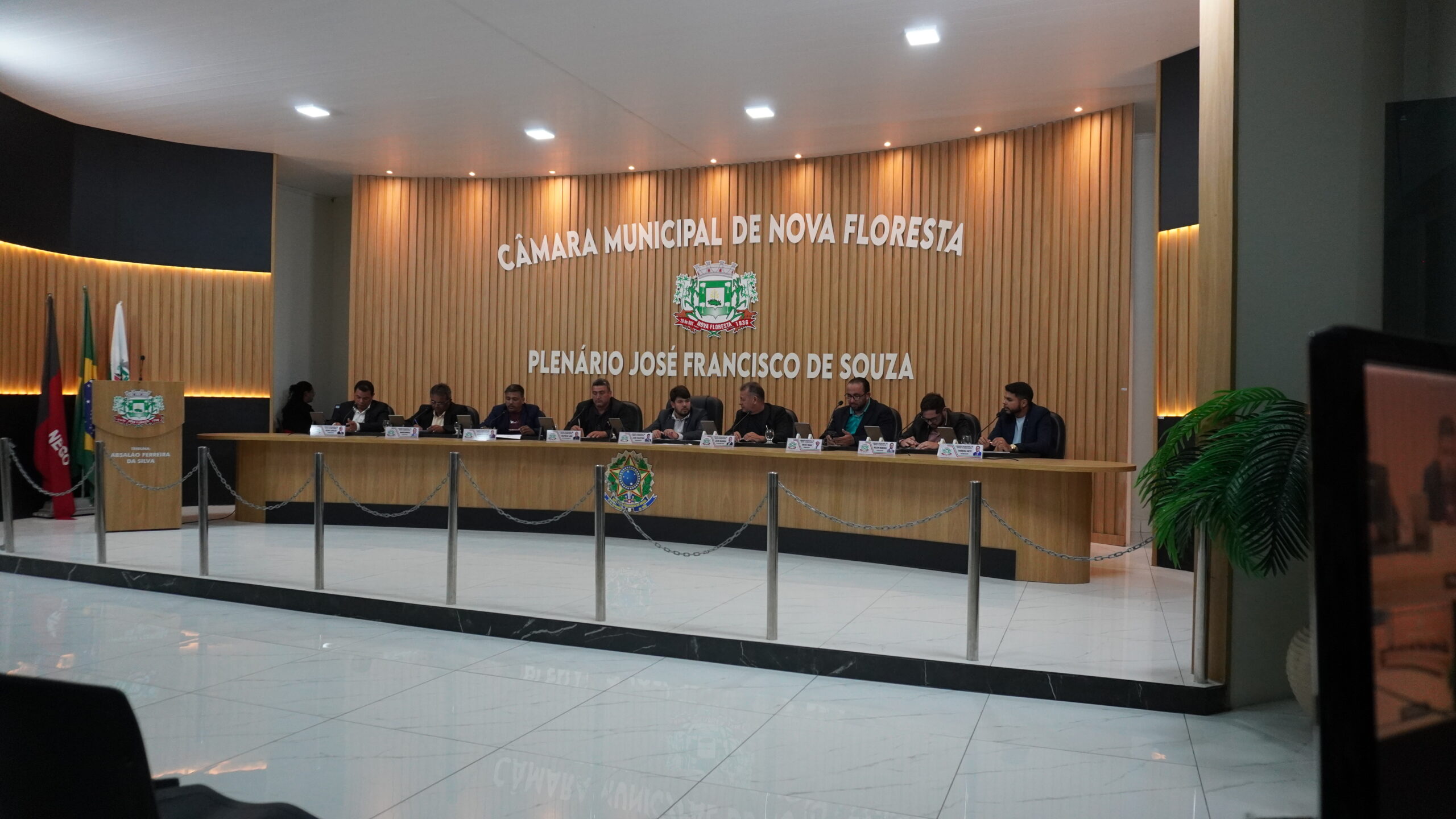Câmara Municipal de Nova Floresta-PB Realiza 12ª Sessão Ordinária