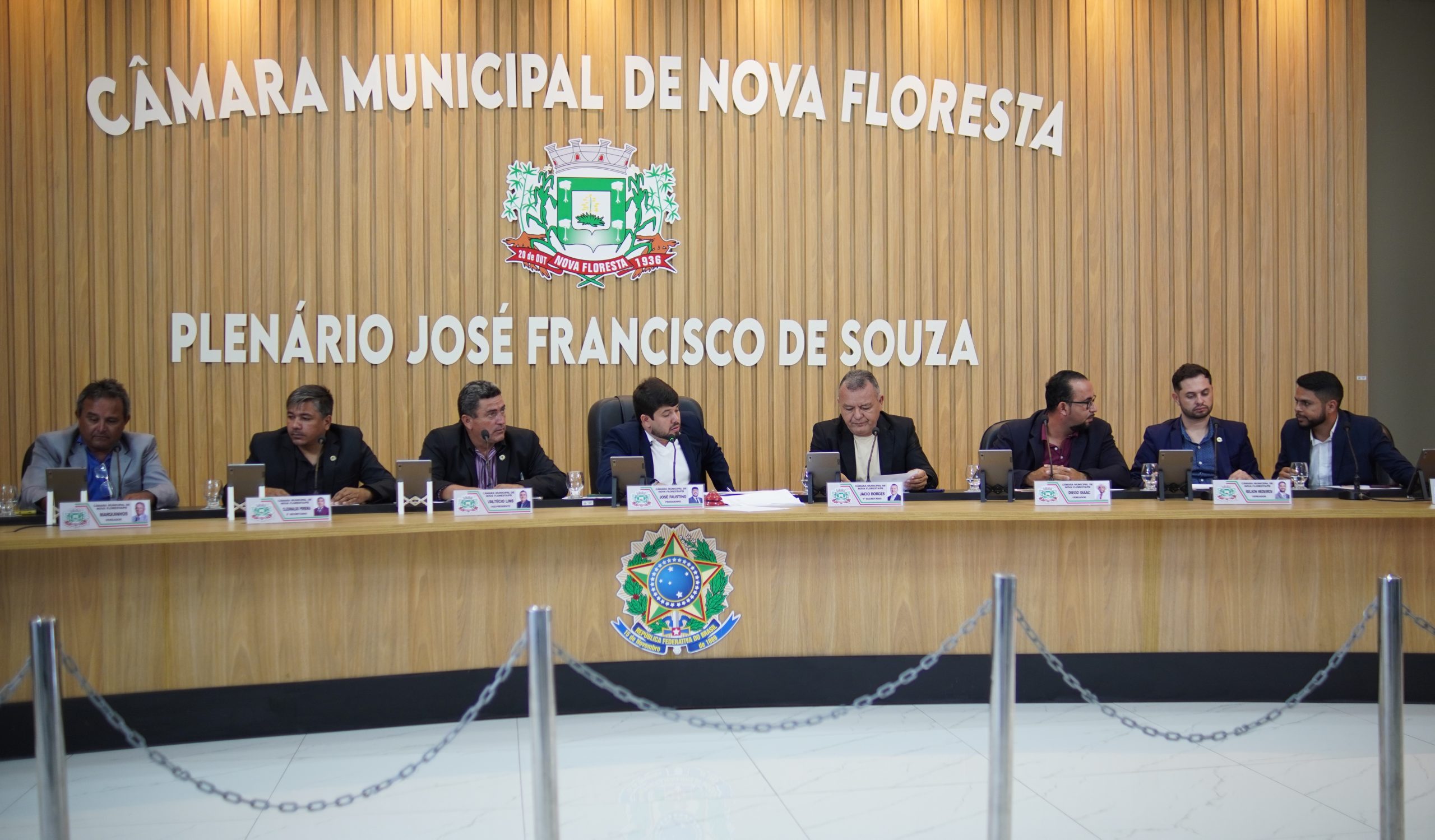 Câmara Municipal de Nova Floresta realiza mais uma Sessão Ordinária com pautas relevantes para a população